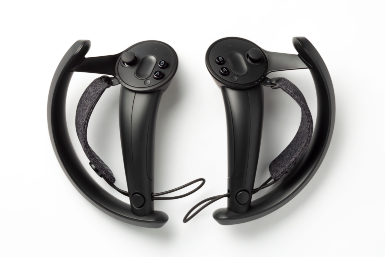 Valve представила прототип Knuckles EV3