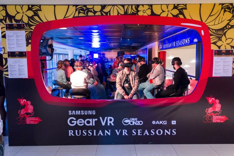 Панорамные фильмы с Московского кинофестиваля доступны на сайте Samsung VR