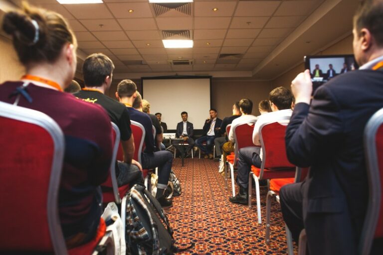 Москва погрузилась в виртуальную и дополненную реальность: пост-релиз AR Conference 2016