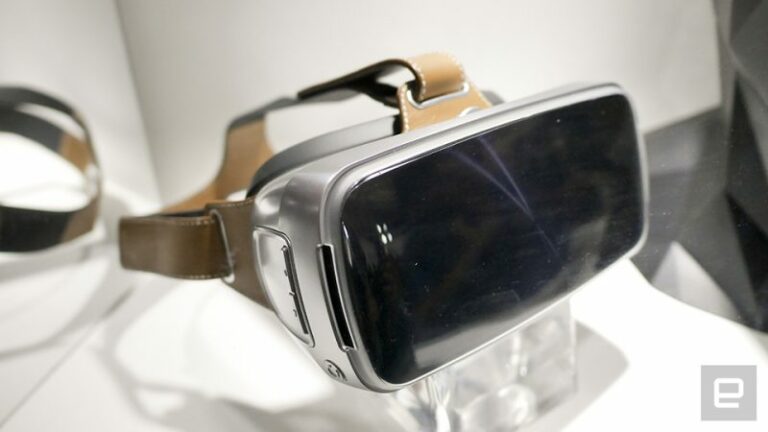 Asus привезла на Computex первую VR-гарнитуру для ZenFone