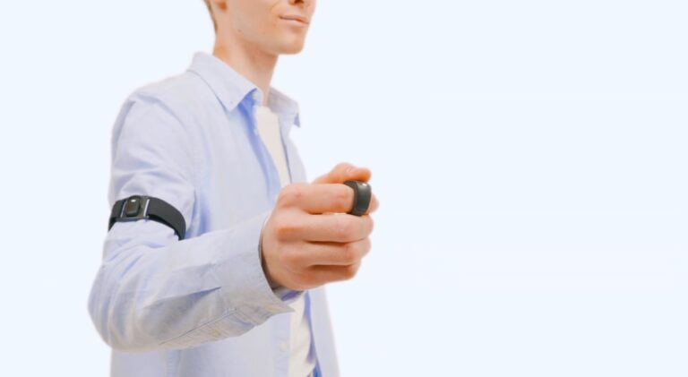 Швейцарский студент создал софт дополненной реальности для тренировки пилотов дронов