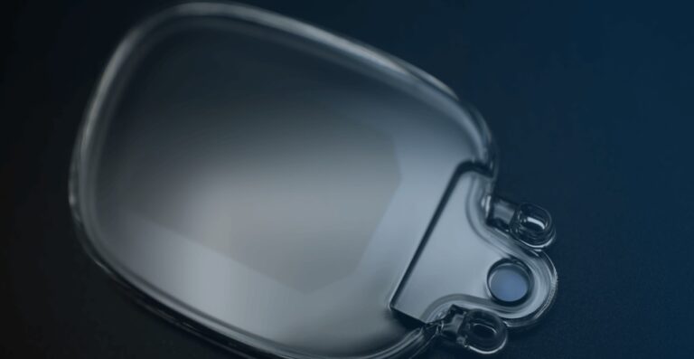 Luxexcel и WaveOptics анонсировали корректирующие линзы со встроенным волноводом