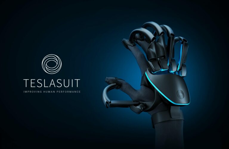 TESLASUIT анонсировала перчатки GLOVE с физической отдачей