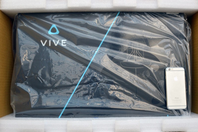 Vive-consumer-unboxing-24