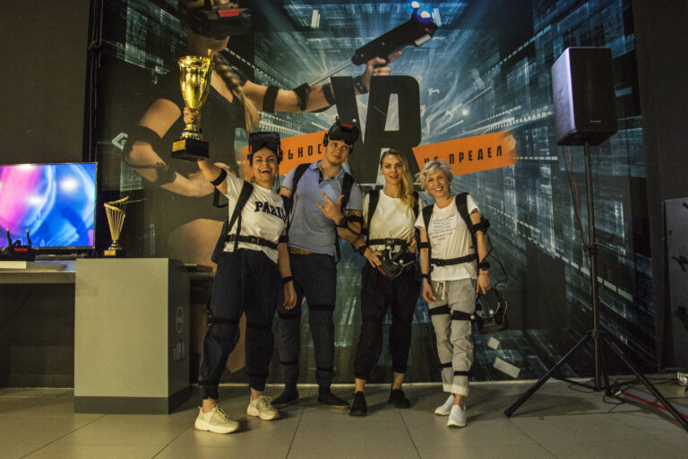 Видео: как выглядел первый турнир по VR-RING