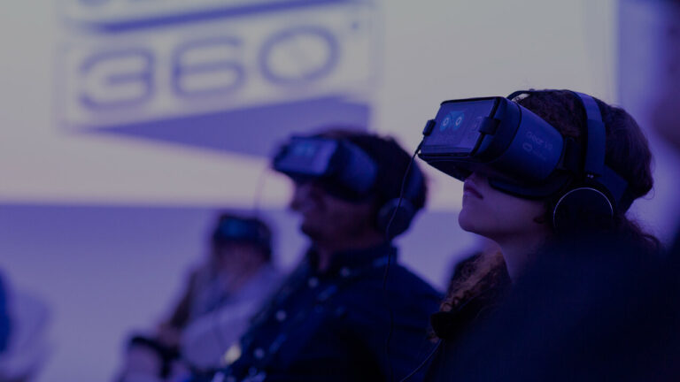 ВР-фильмы фестиваля Tribeca показывают в приложении Oculus TV