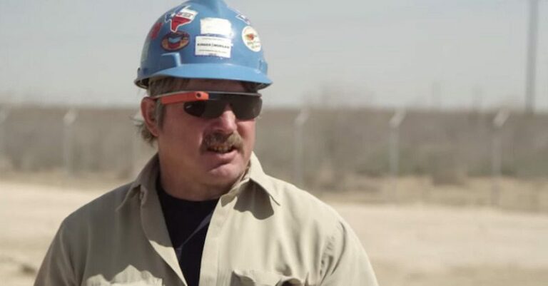 Glass Enterprise Edition могут получить процессор Atom и внешнюю батарею