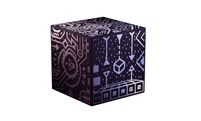 Новая игрушка от Merge VR: кубик с собственным магазином приложений