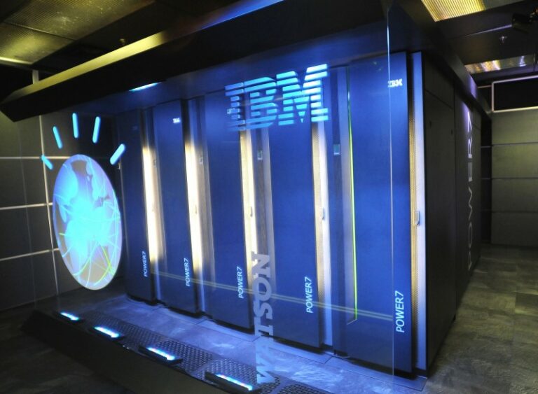 Суперкомпьютеры IBM Watson используются для естественного взаимодействия с персонажами VR-игр