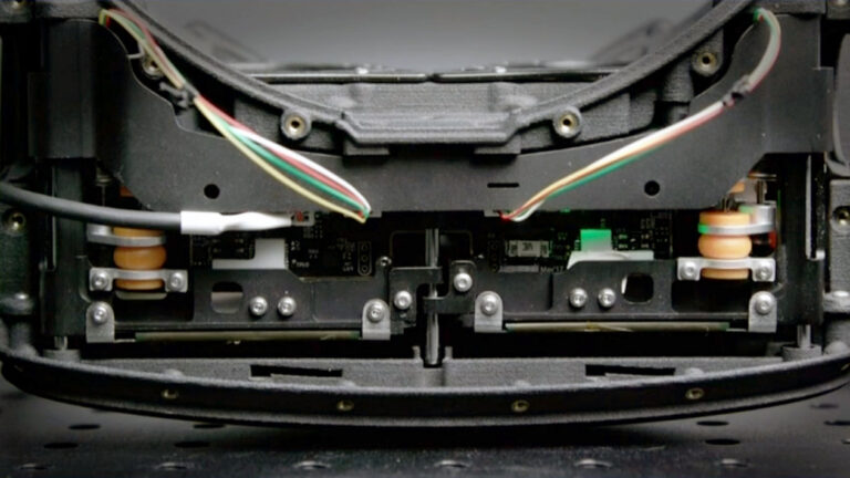 Oculus показала прототип очков с обзором 140 градусов и авторегулировкой фокуса