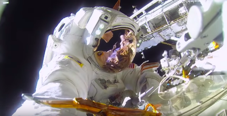TIME и Felix & Paul начали ВР-съёмки на борту МКС