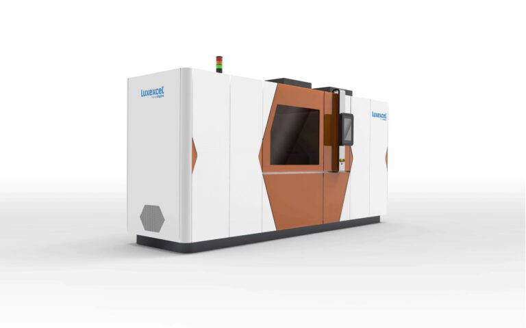 Luxexcel начала продажи принтера для рецептурных линз дополненной реальности VisionPlatform 7