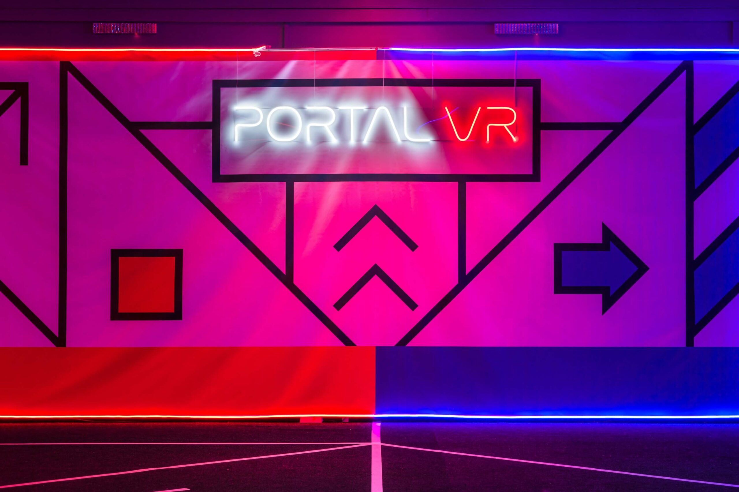 Vr портал. Портал ВР. Логотип VR портала. Portal VR Калуга. Клуб виртуальной реальности логотип.