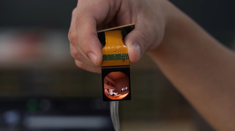 Новый микродисплей Sony может вернуть OLED в современные ВР-очки