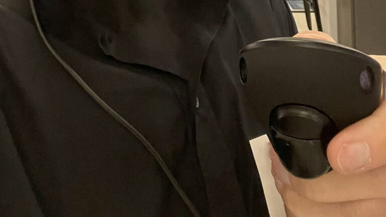 Контроллер Magic Leap 2 с собственными камерами показался на фото