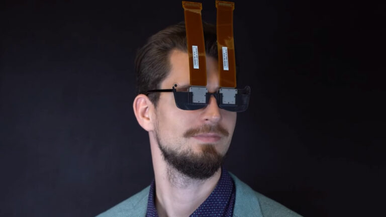 NVIDIA показала ультратонкую голографическую оптику для очков виртуальной реальности