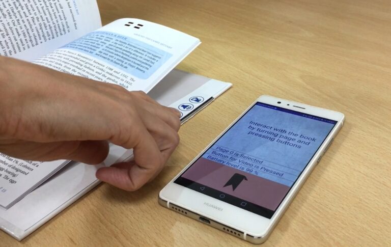 Университет Суррея предложил книжную дополненную реальность на основе бумаги с электроникой