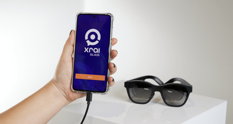 XRAI Glass — универсальный помощник-переводчик для слабослышащих и глухих на очках Nreal