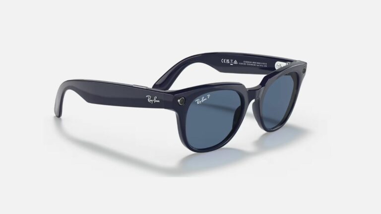 Новые Ray-Ban Stories смогут вести стриминг в соцсети улучшенными камерами