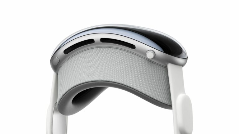 Apple Vision Pro приписывают терабайт памяти