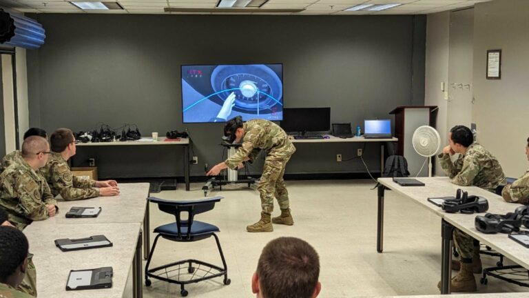 ВВС США заказали софт для иммерсивного обучения на $90 млн