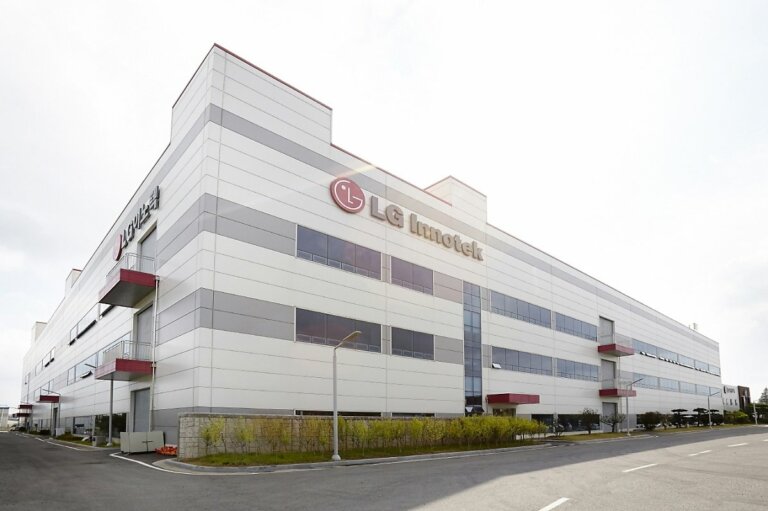 LG Innotek укрепила положение на рынке иммерсивной оптики, закупив акции AOE Optronics