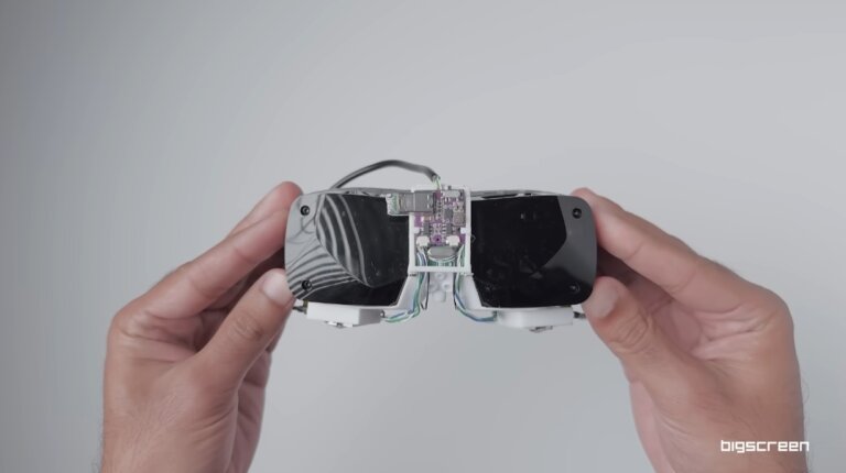 Bigscreen Beyond могут получить модуль окулогафии благодаря энтузиастам из EyeTrackVR