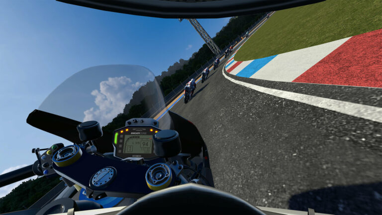 Гонки на супербайках VRIDER вышли в App Lab