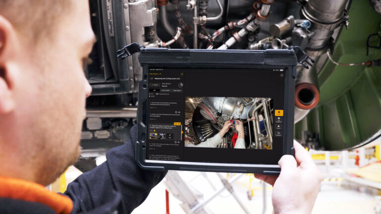 Платформа инструктирования Taqtile Manifest 3.0 разделила пользователей по ролям