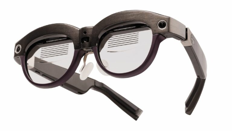 Dynabook представила очки дополненной реальности dynaEdge XR1