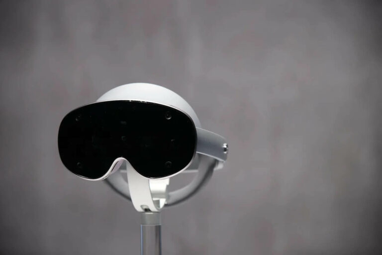 Samsung показала предсерийные очки Project Moohan журналистам