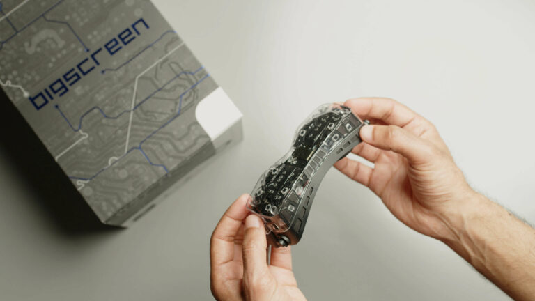 Bigscreen начала поставки Beyond 2 и 2e