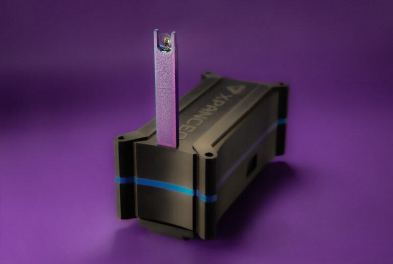 XPANCEO стала единорогом: умные контактные линзы с ИИ привлекли $250 млн