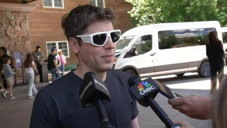 В линейку устройств OpenAI могут войти умные очки