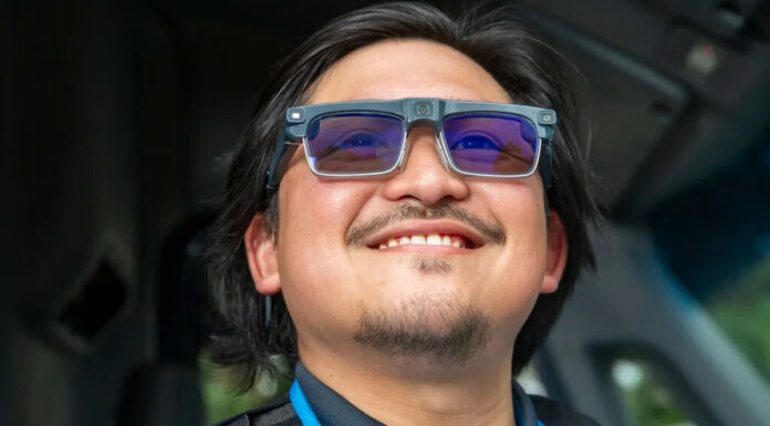 Amazon представила свои смарт-очки с камерами