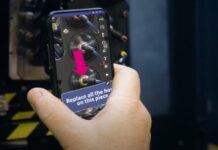 CareAR объявила о запуске CareAR Instruct, поддержке дронов и приобретении CraftAR