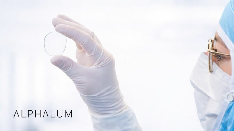 Стартап AlphaLum получил инвестиции, чтобы стать поставщиком голографической оптики для очков