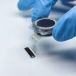 Пациент с модулем Neuralink в мозге научился управлять мышью