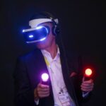 PlayStation VR будет продаваться по цене новой игровой платформы и получит 10 игр в 2016 году