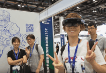 Видео: радость творчества со SketchAR на AWE Asia 2017