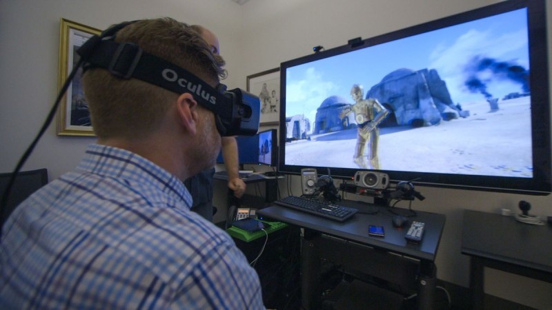 Короткометражный фильм из демо был портирован на Oculus Rift, и частота кадров с размытием были удалены, чтобы сделать его менее похожим на фильм и более похожим на реальное окружение. Я мог передвигаться и исследовать различные части истории или запустить режим speederbike и получить вид на атаку AT&T с высоты птичьего полёта.