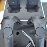 Фото: распаковка потребительской версии HTC Vive