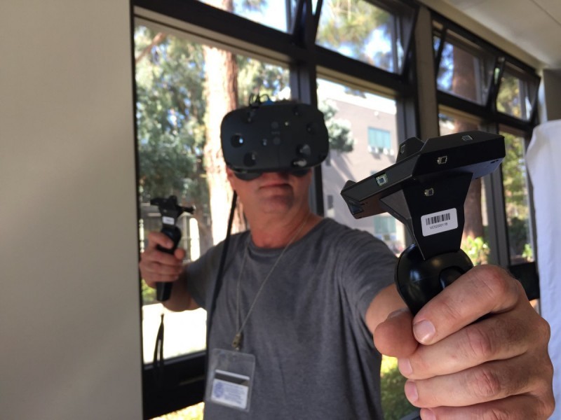 he-believes-that-it-and-the-vive-are-the-frontrunners-in-virtual-rea