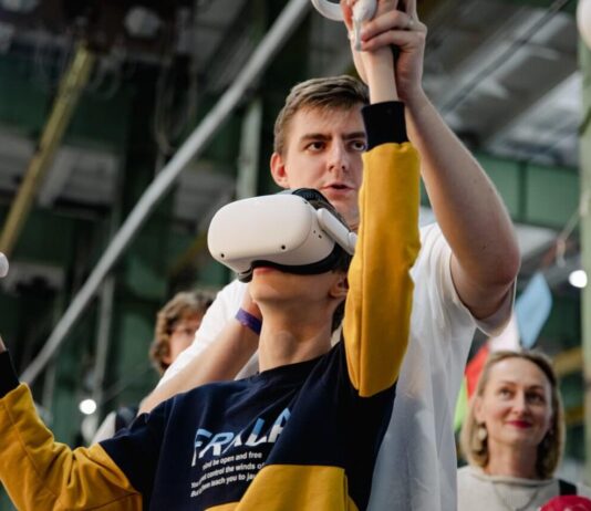 Как мечта об ФСБ превращается в R&D-центр: интервью с основателем VR Inclusion Сергеем Андреевым